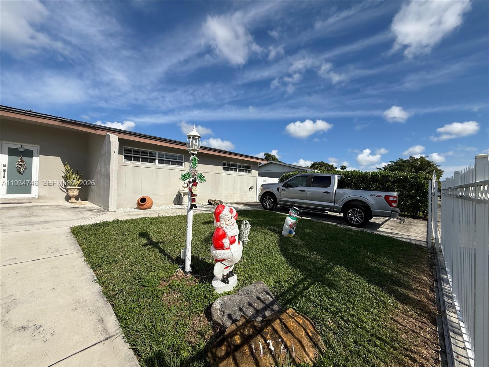 11321 SW 176th St Miami, FL 33157