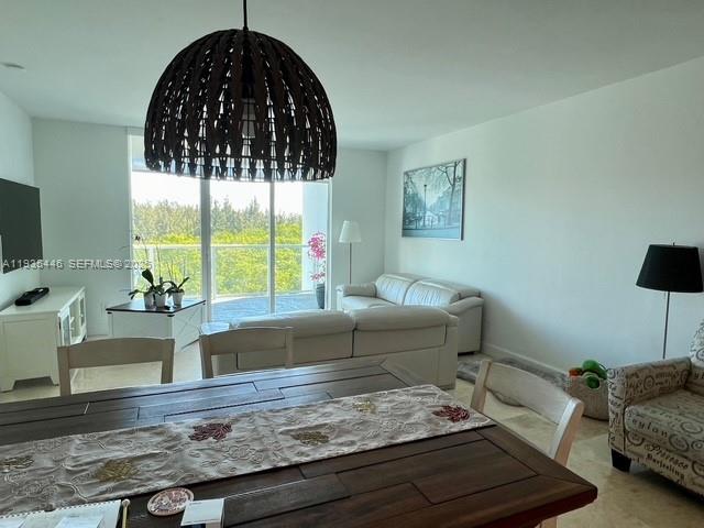 14951 Royal Oaks Ln #505