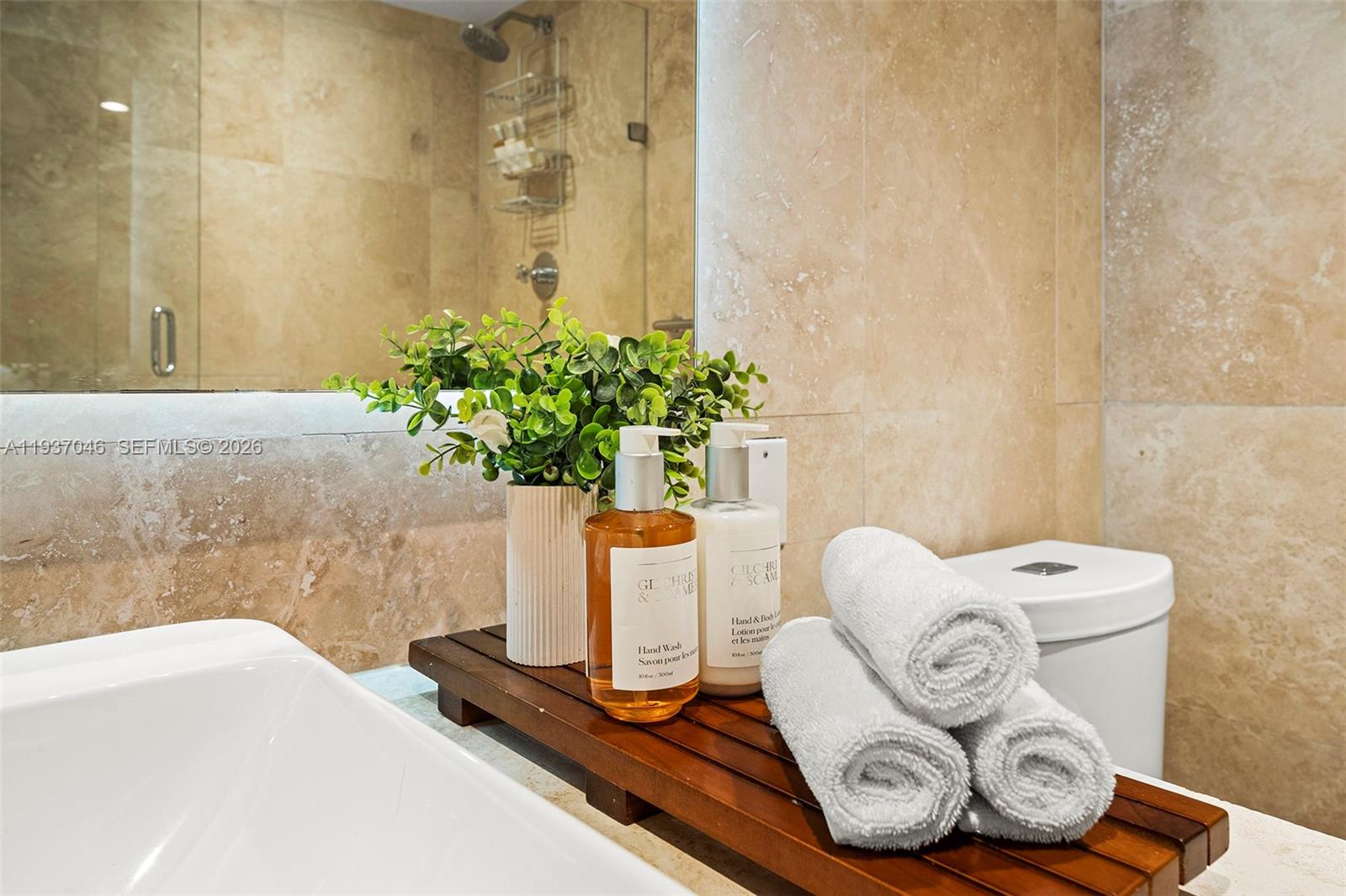 102 24th St #1207 Miami Beach, FL 33139