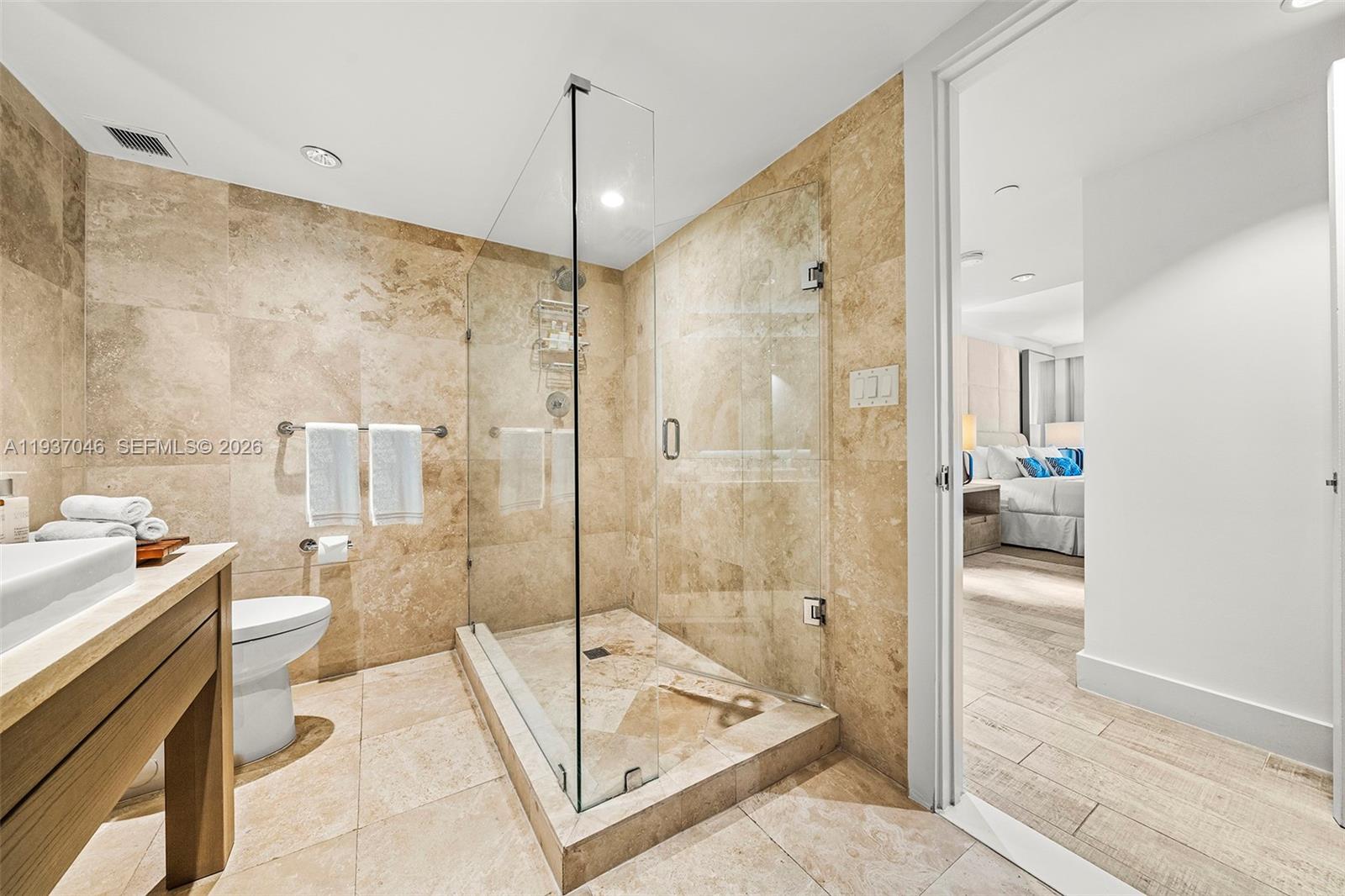 102 24th St #1207 Miami Beach, FL 33139