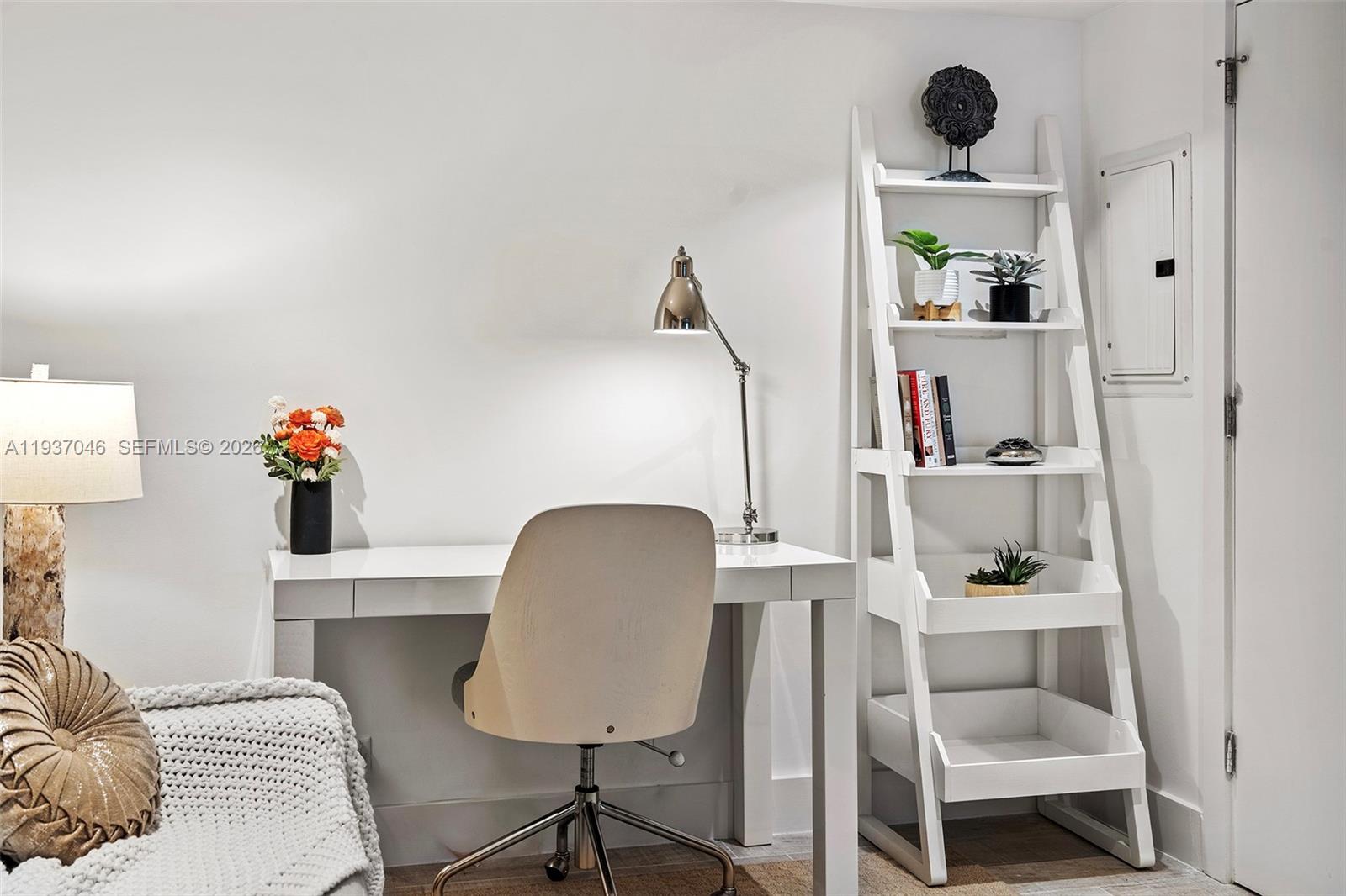 102 24th St #1207 Miami Beach, FL 33139