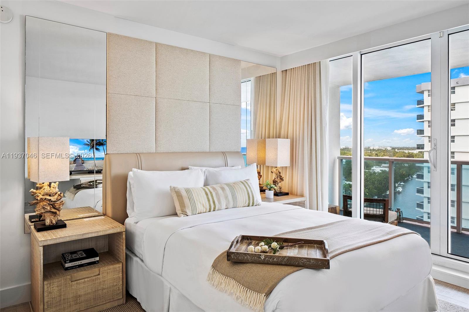 102 24th St #1207 Miami Beach, FL 33139