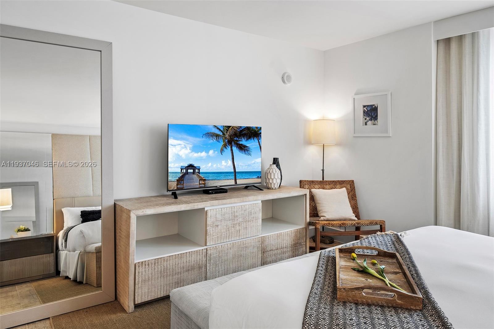 102 24th St #1207 Miami Beach, FL 33139