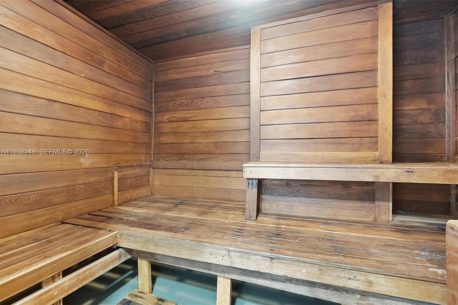 6039 Collins Ave #1104 Miami Beach, FL 33140