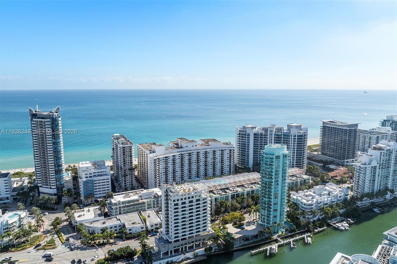 6039 Collins Ave #1104 Miami Beach, FL 33140