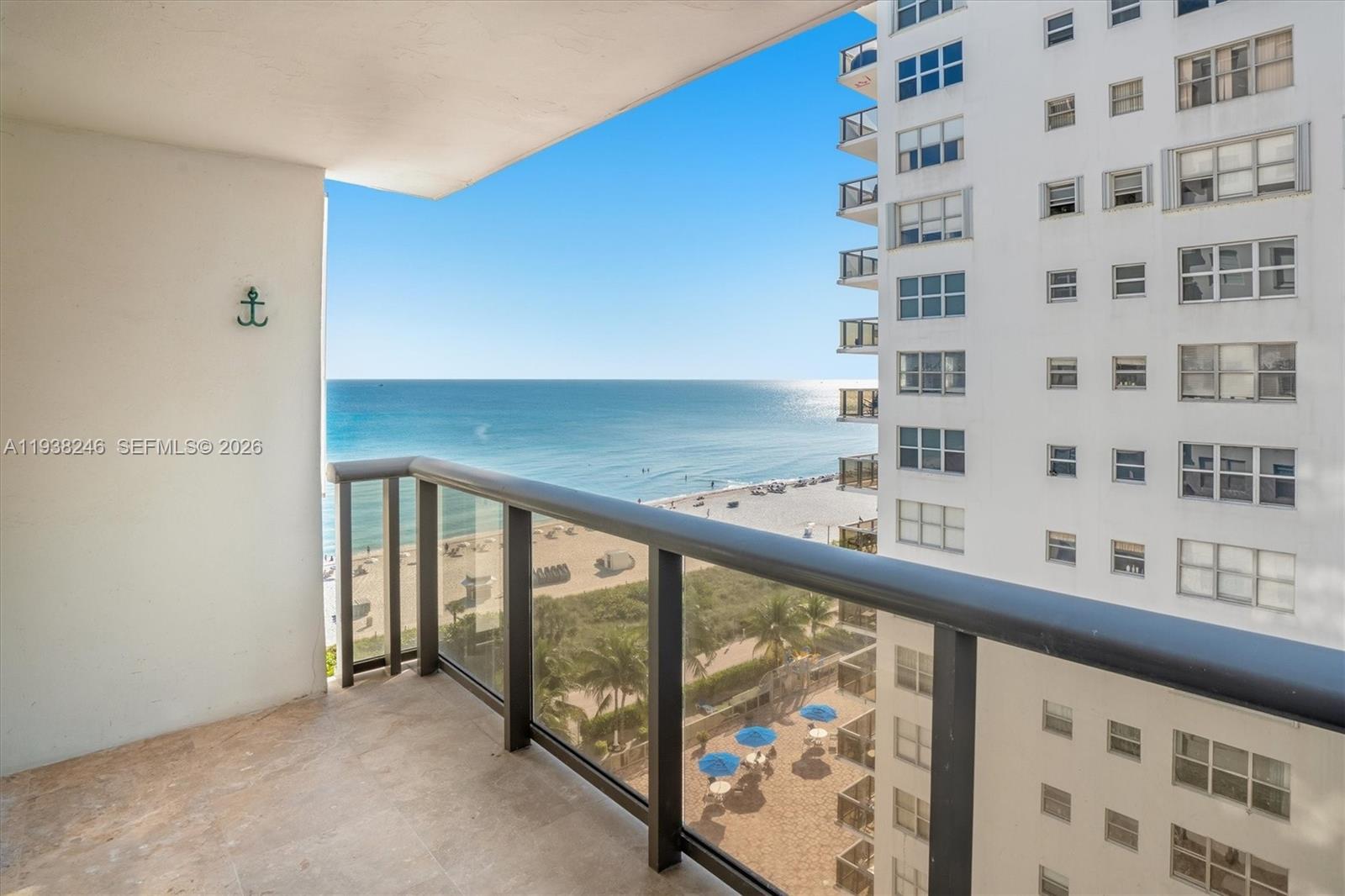 6039 Collins Ave #1104 Miami Beach, FL 33140