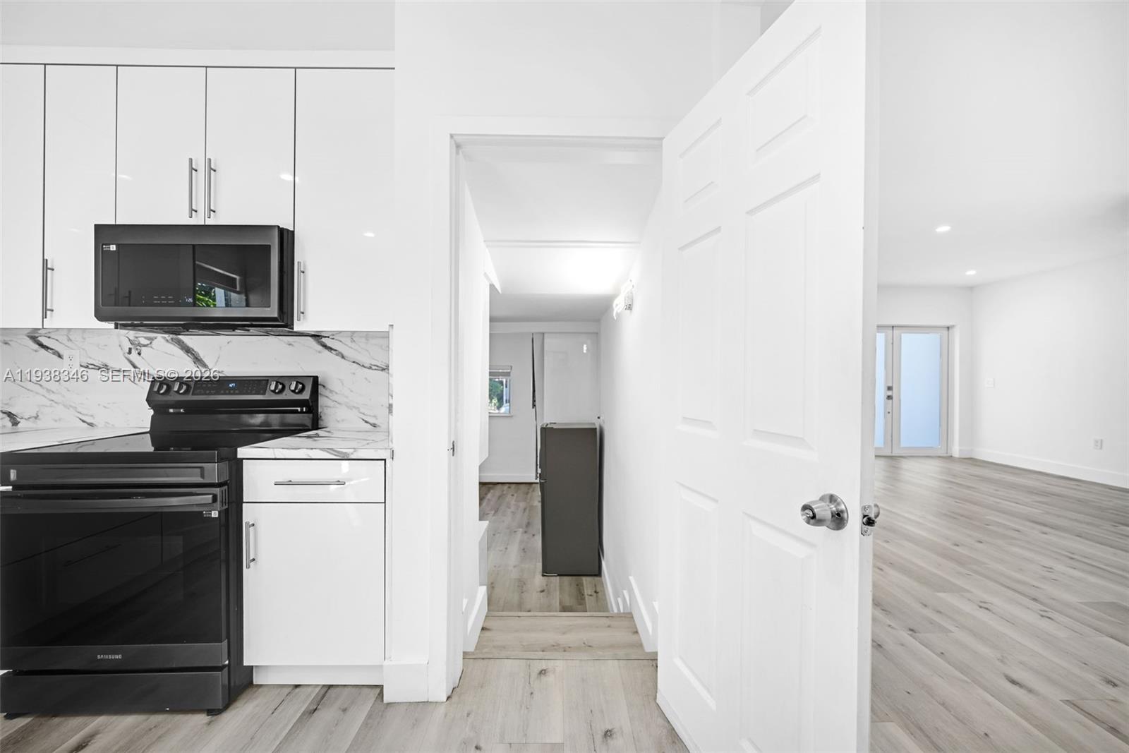 876 NE 81st St Miami, FL 33138