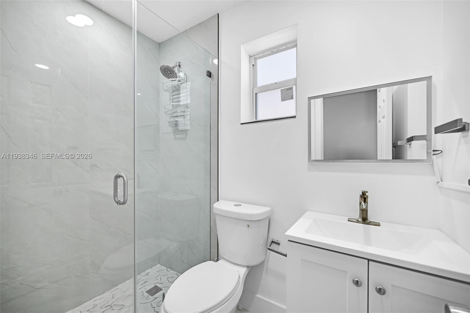 876 NE 81st St Miami, FL 33138