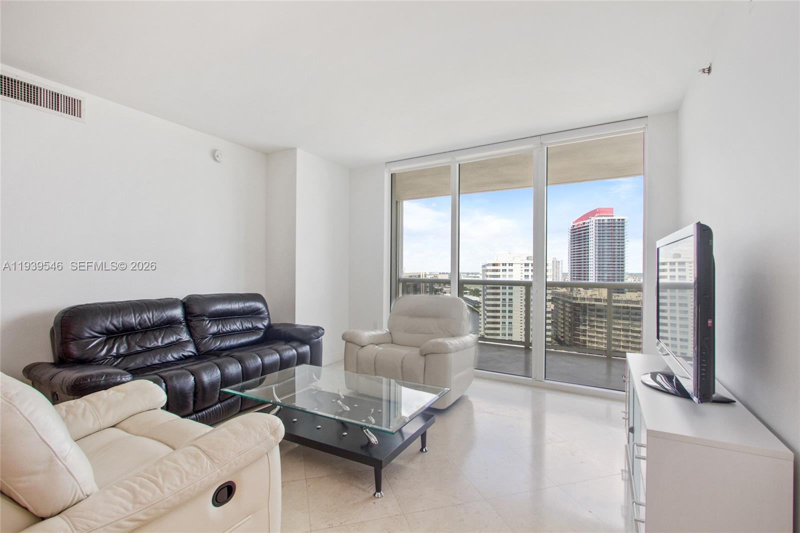 1850 S Ocean Dr #1608 Hallandale Beach, FL 33009