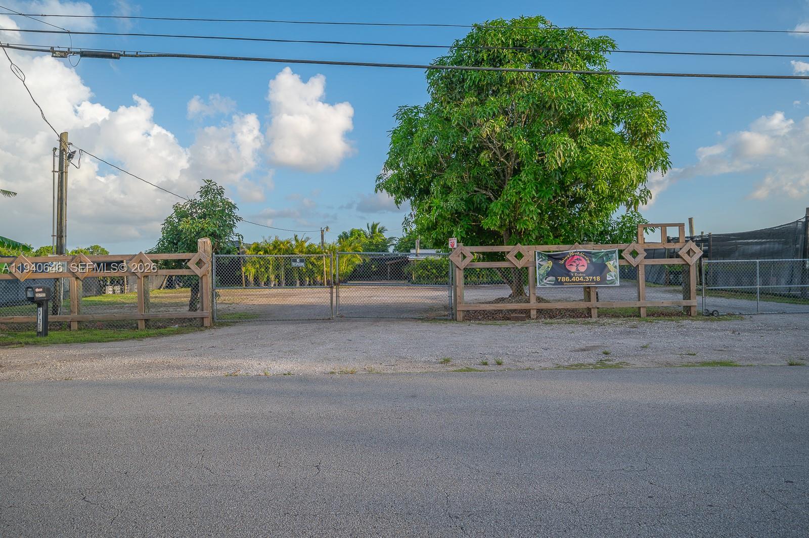 20750 SW 256th St Homestead, FL 33031