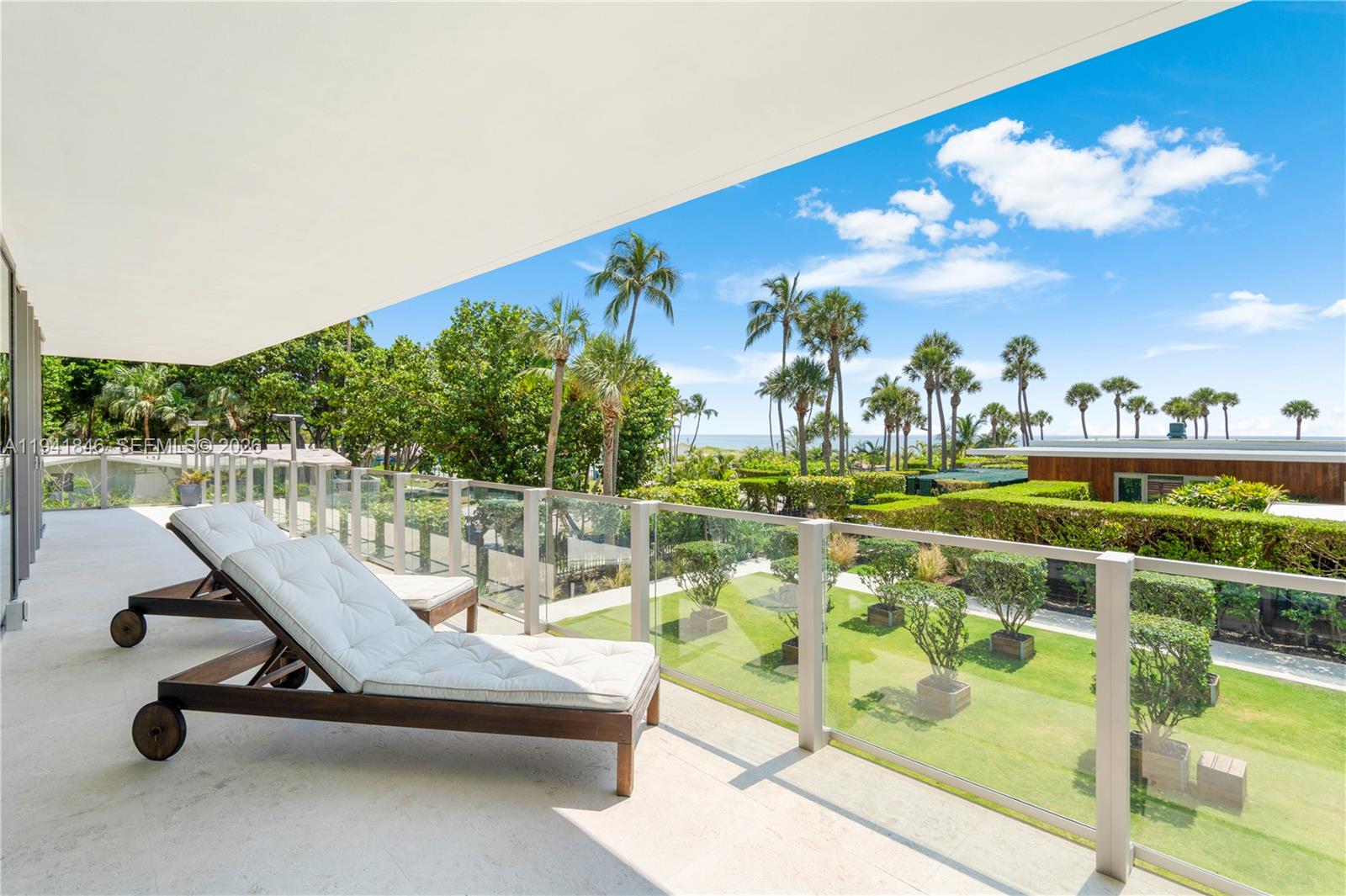 image Oceana Key Biscayne35