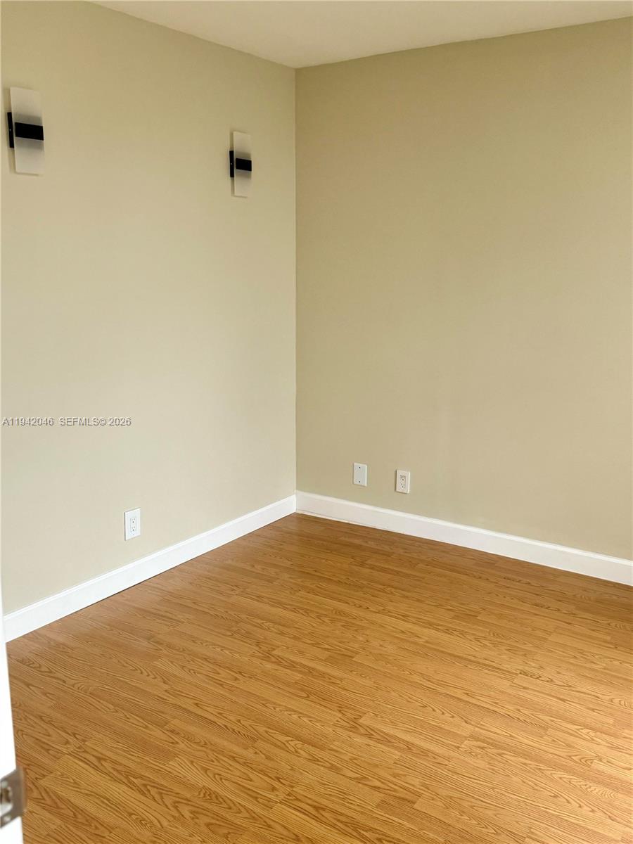 801 Three Iss Blv #319 Hallandale Beach, FL 33009