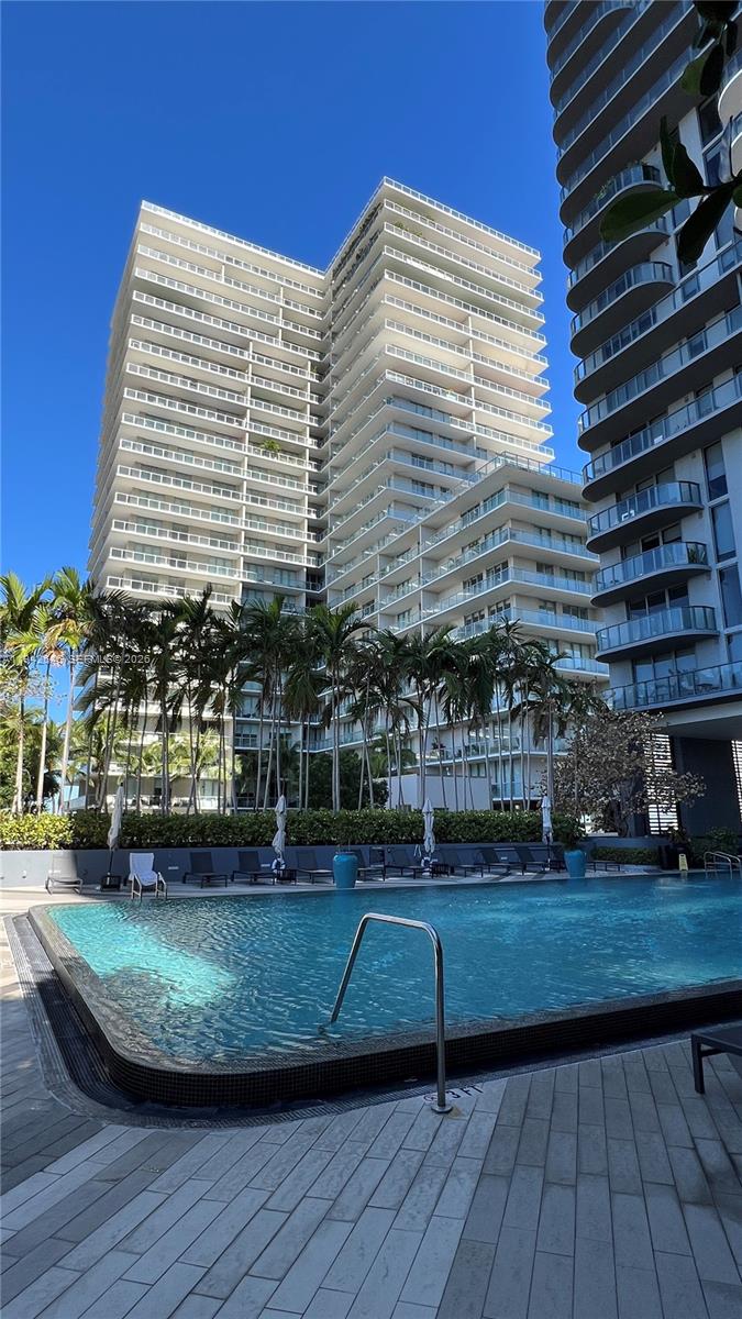 image Hyde Residences Midtown29