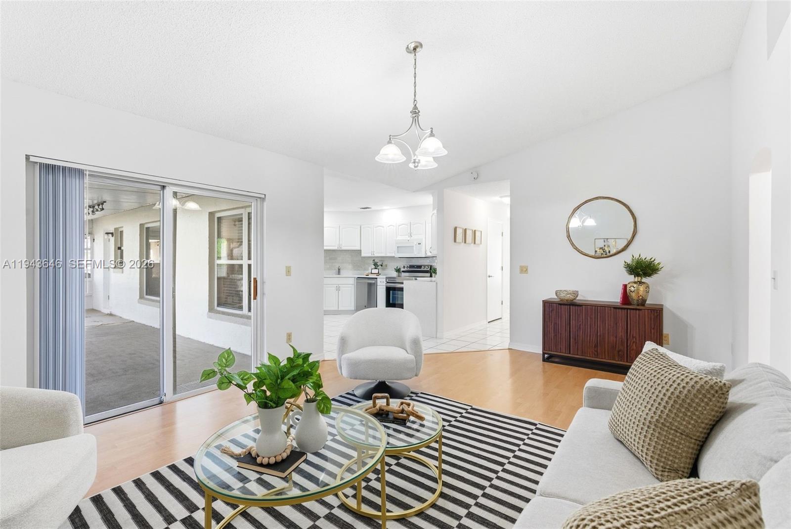 935 Amy Rdg Ct Kissimmee, FL 34747