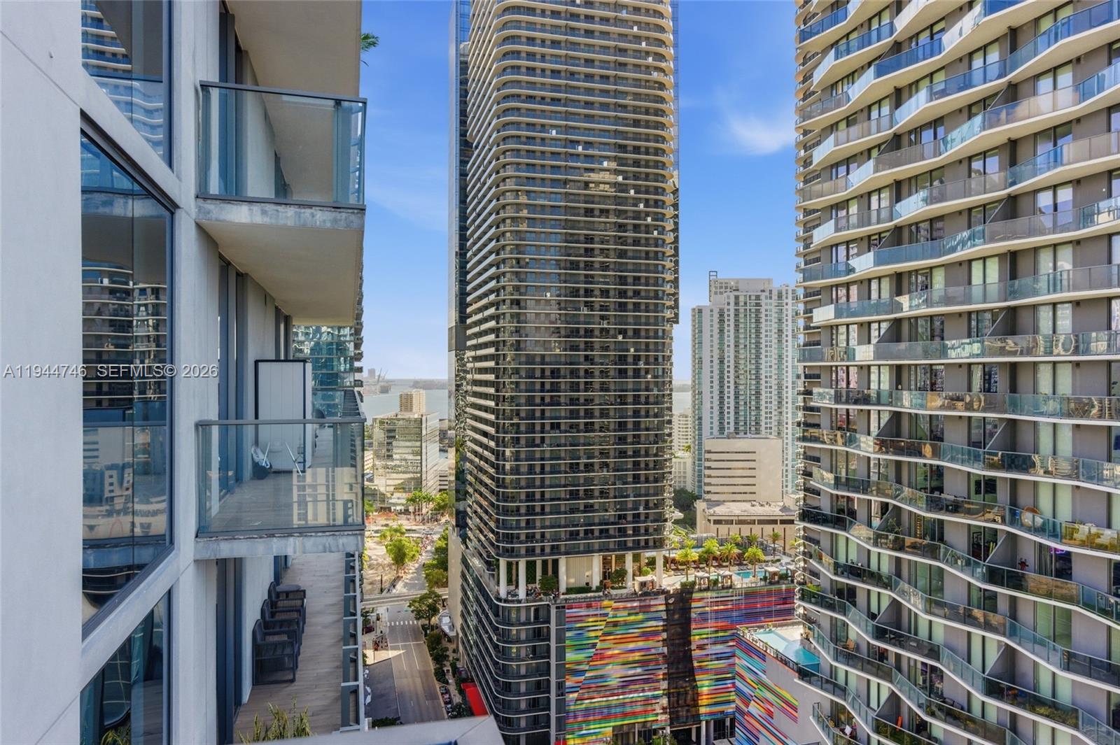 88 SW 7th St #2302 Miami, FL 33130