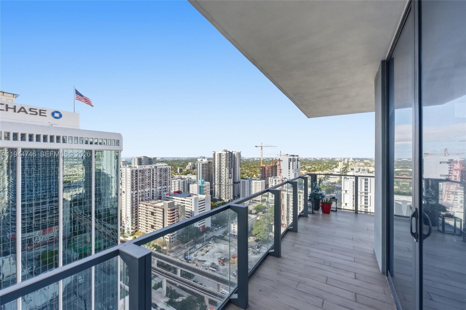 88 SW 7th St #2302 Miami, FL 33130