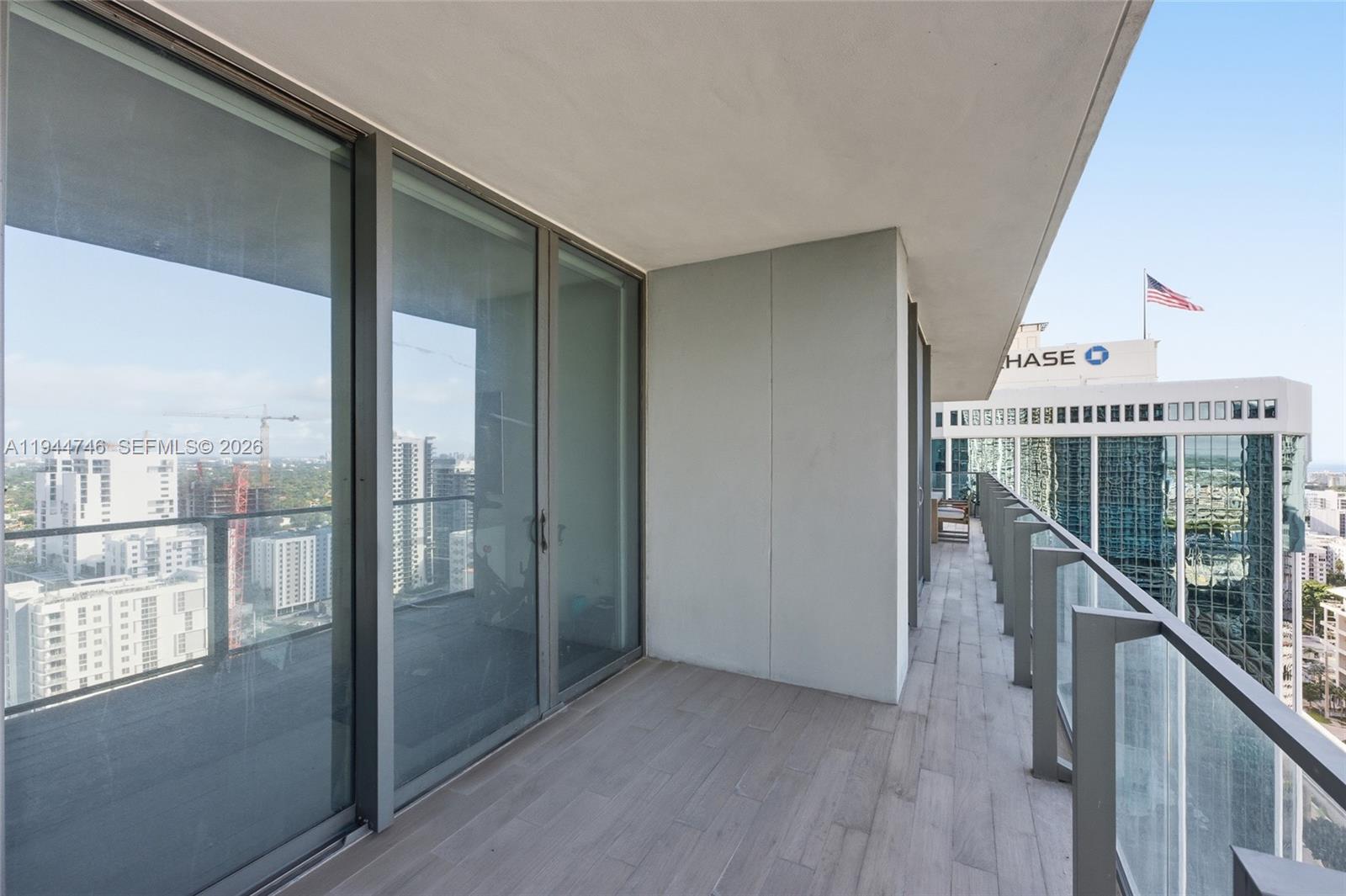 88 SW 7th St #2302 Miami, FL 33130