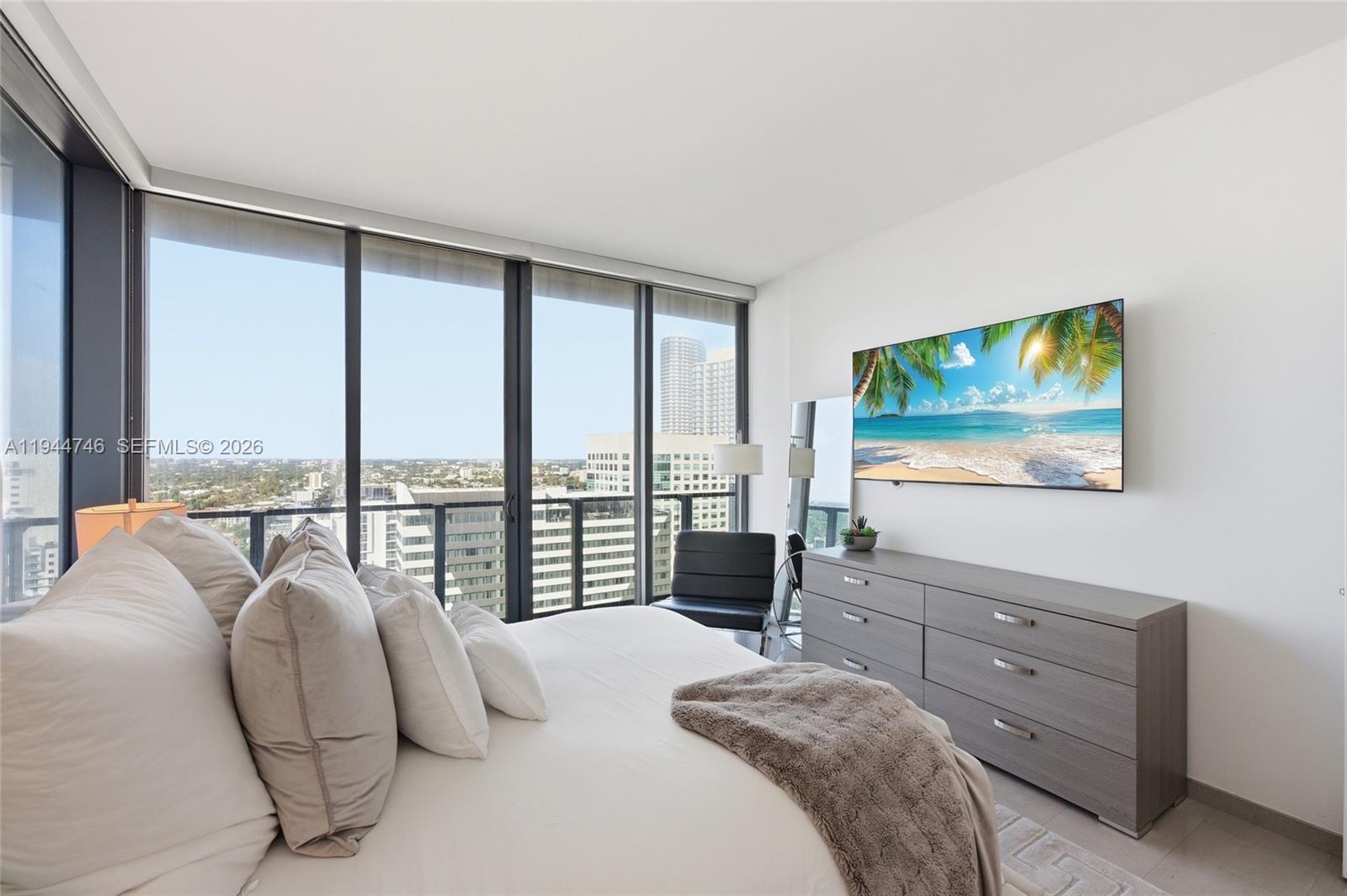 88 SW 7th St #2302 Miami, FL 33130