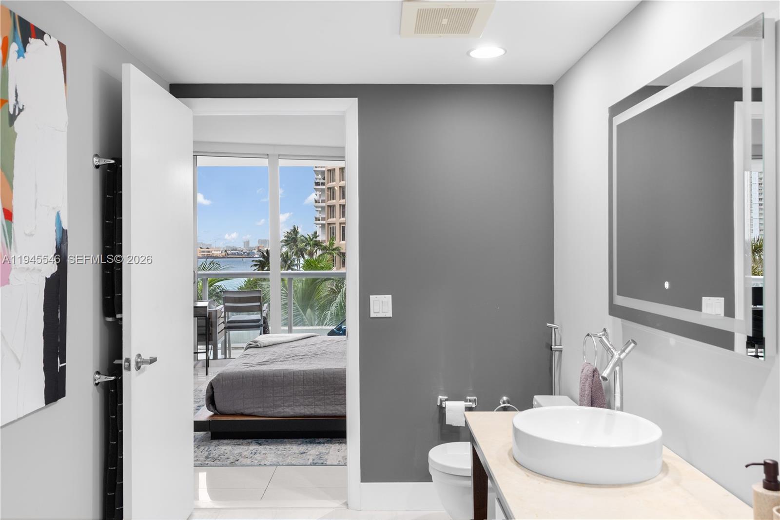 image Icon Brickell Tower 117