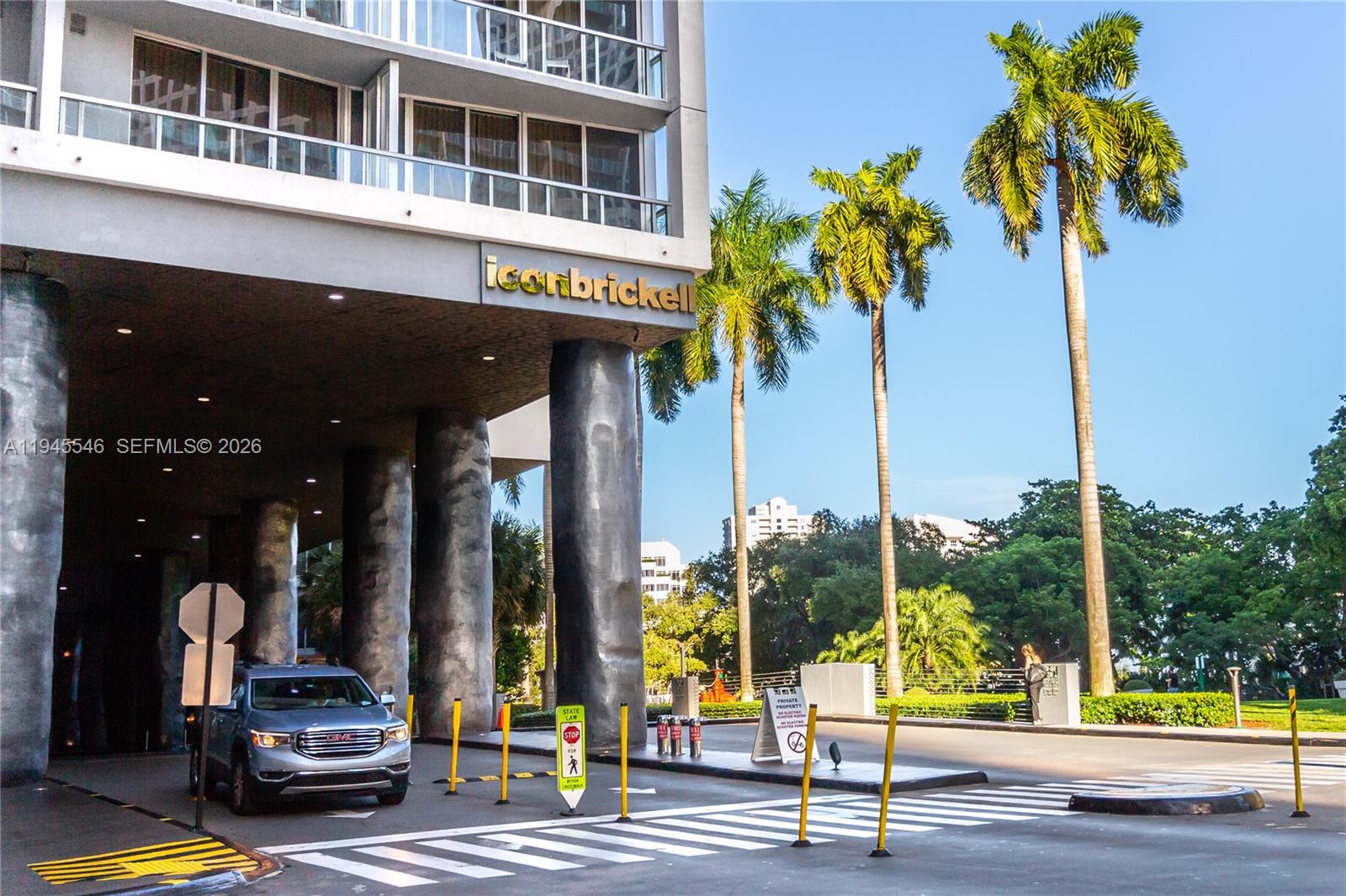 image Icon Brickell Tower 128