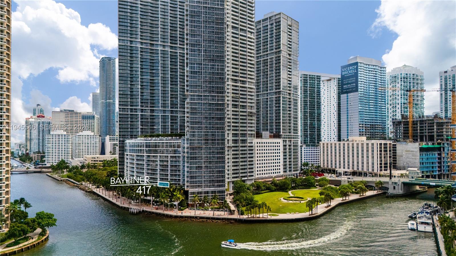 image Icon Brickell Tower 144
