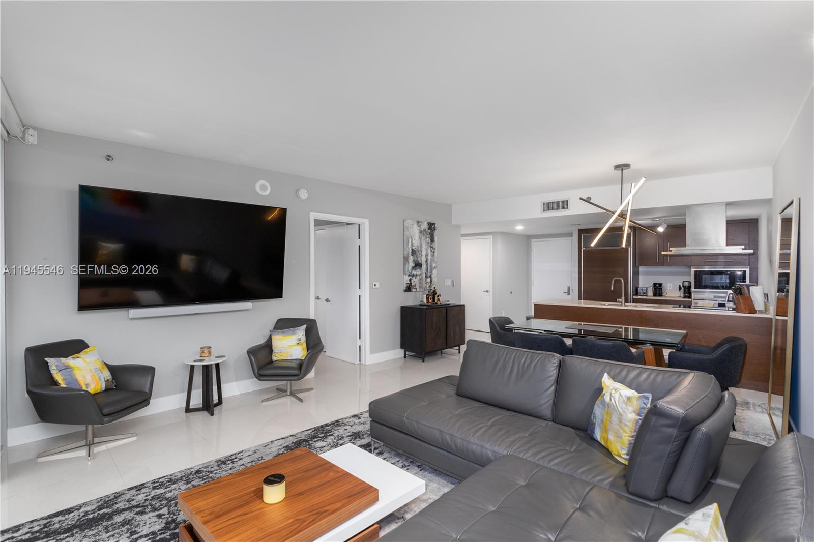 image Icon Brickell Tower 18