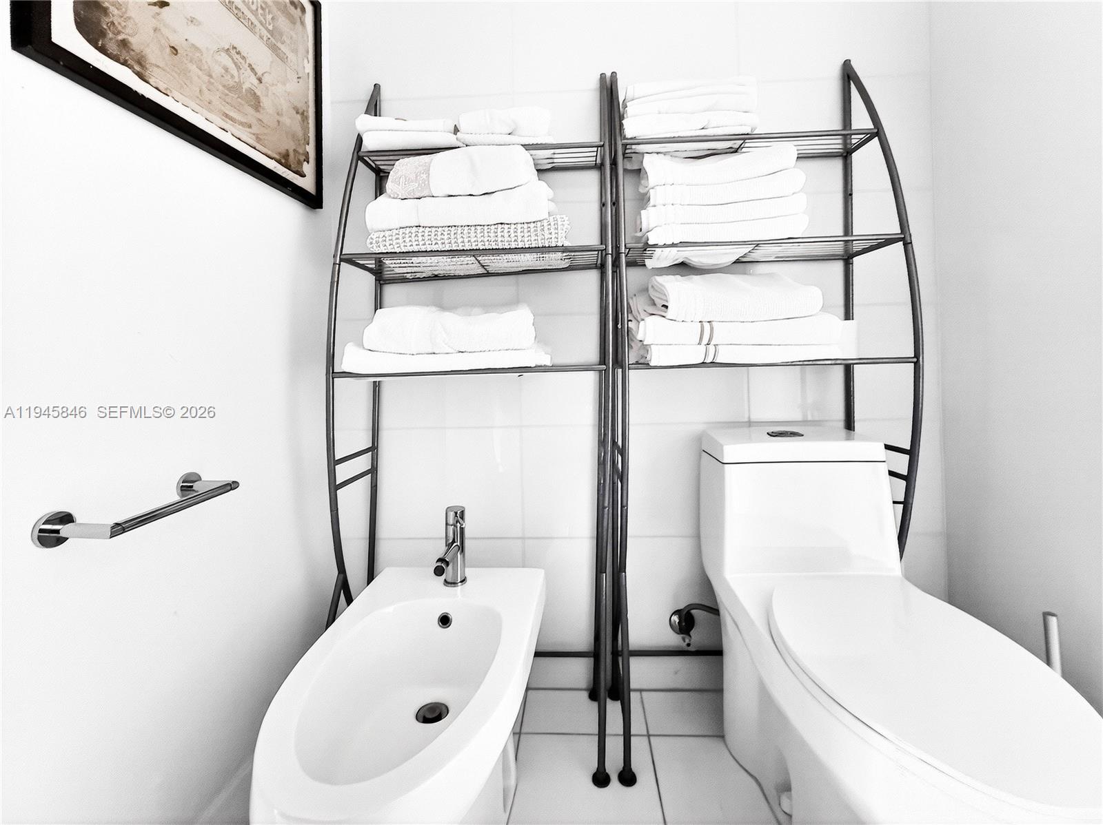 image Paramount Bay Condo15