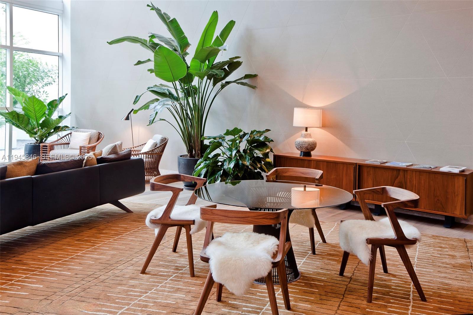 image Paramount Bay Condo41