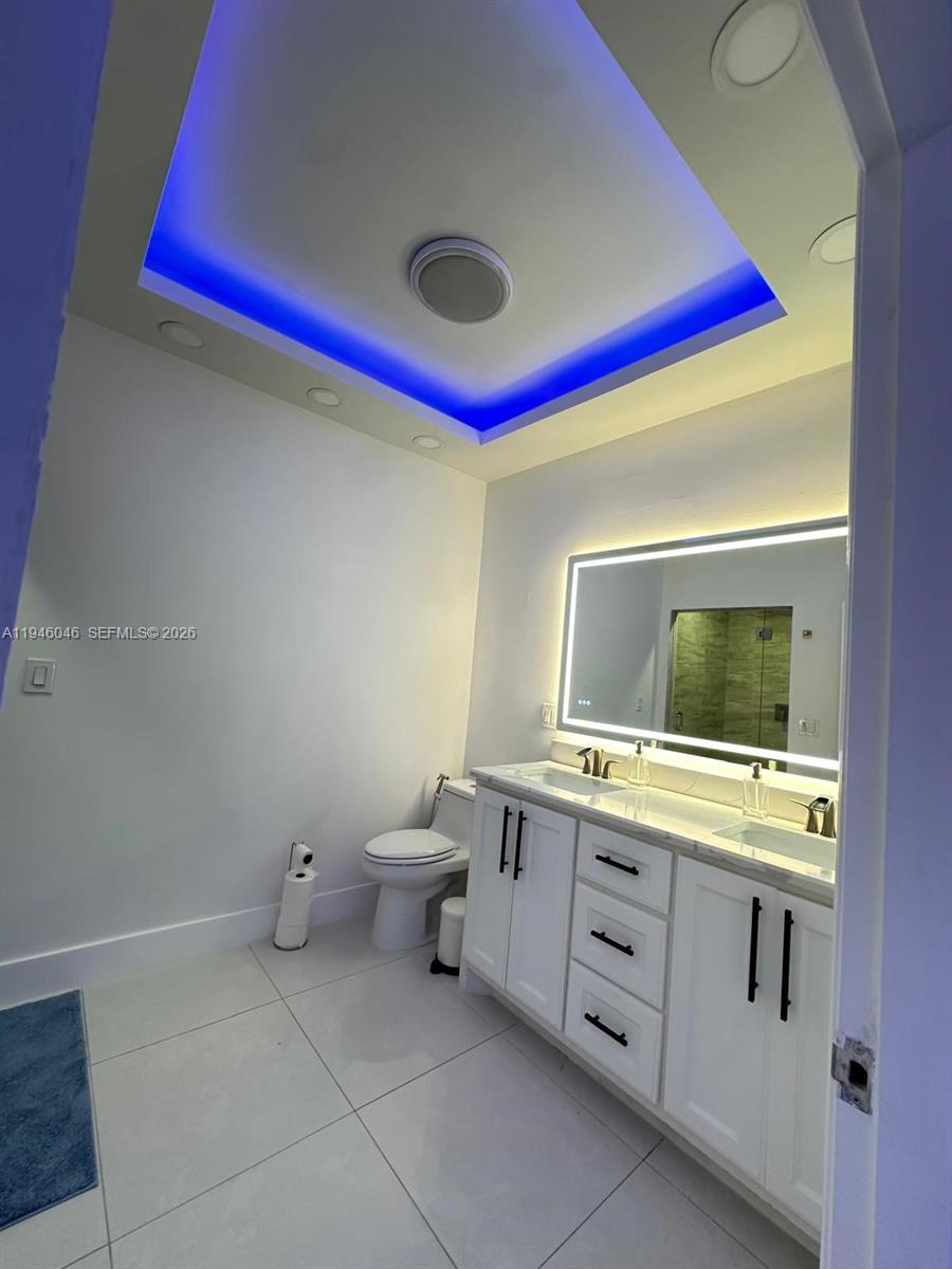 91 Glen Royal Pkwy Miami, FL 33125