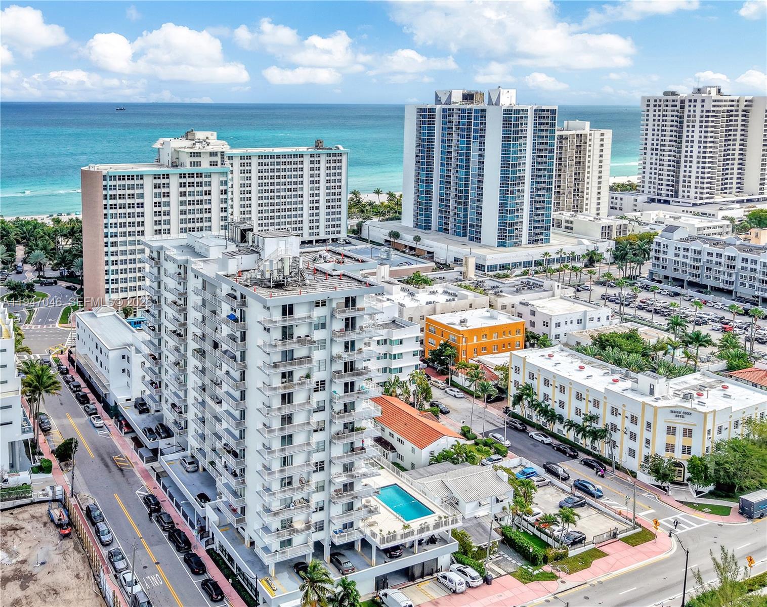 2829 Indian Crk Dr #410 Miami Beach, FL 33140