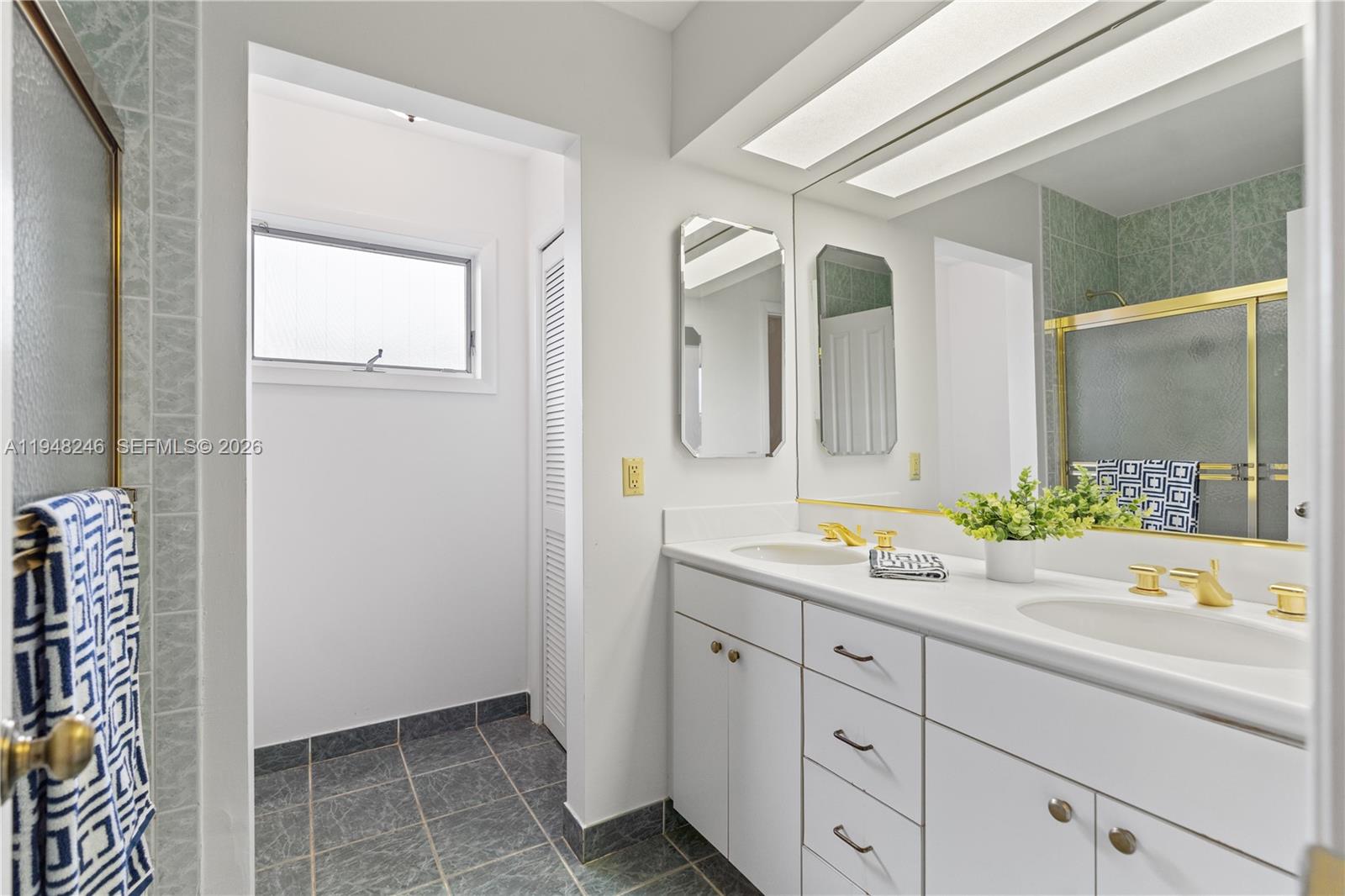 15200 SW 84th Ave Palmetto Bay, FL 33157