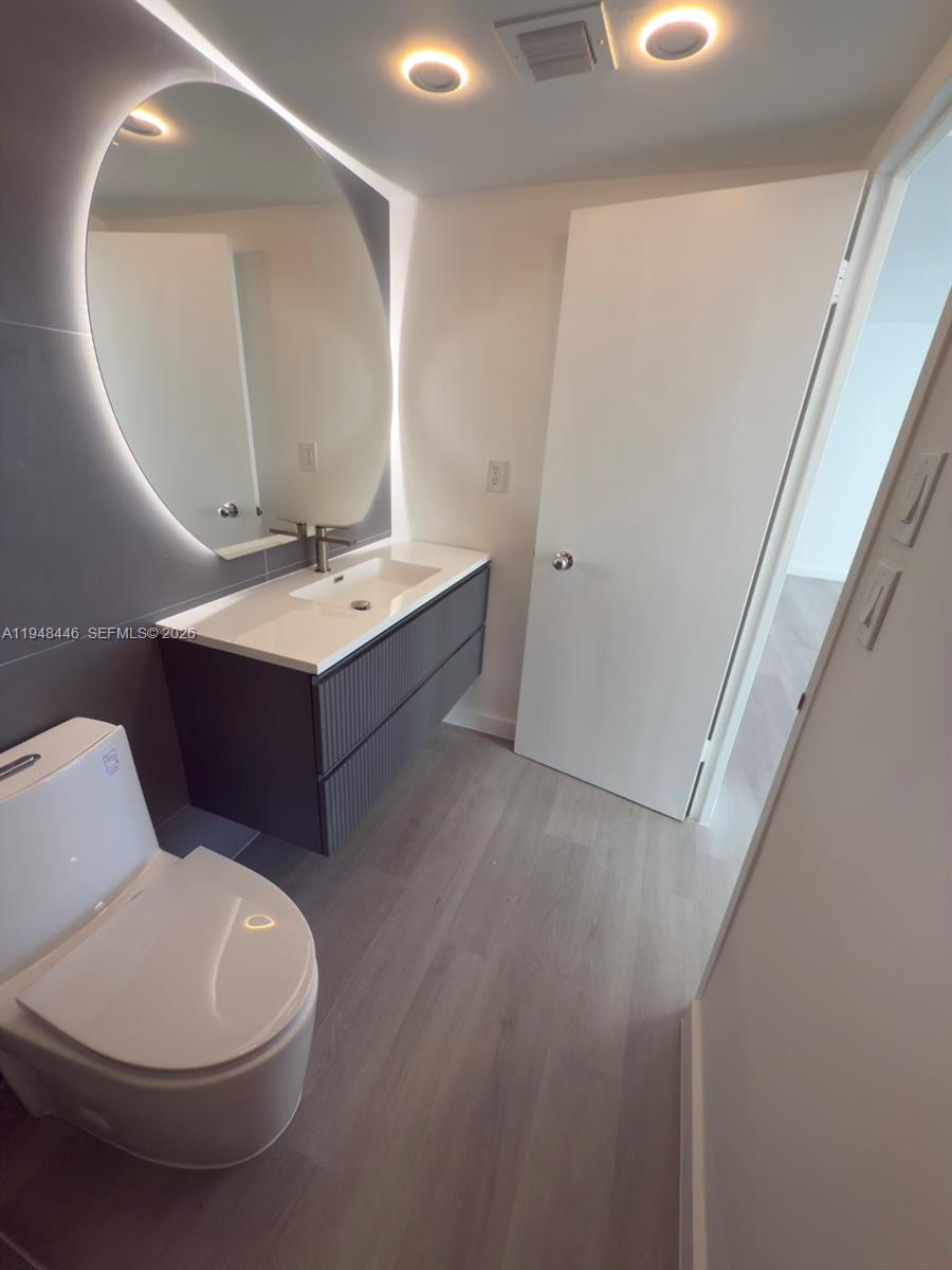 image Carlisle On The Ocean9