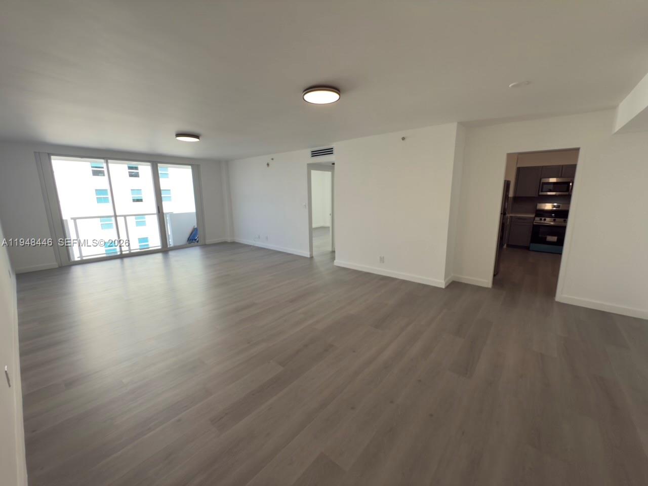 image Carlisle On The Ocean22