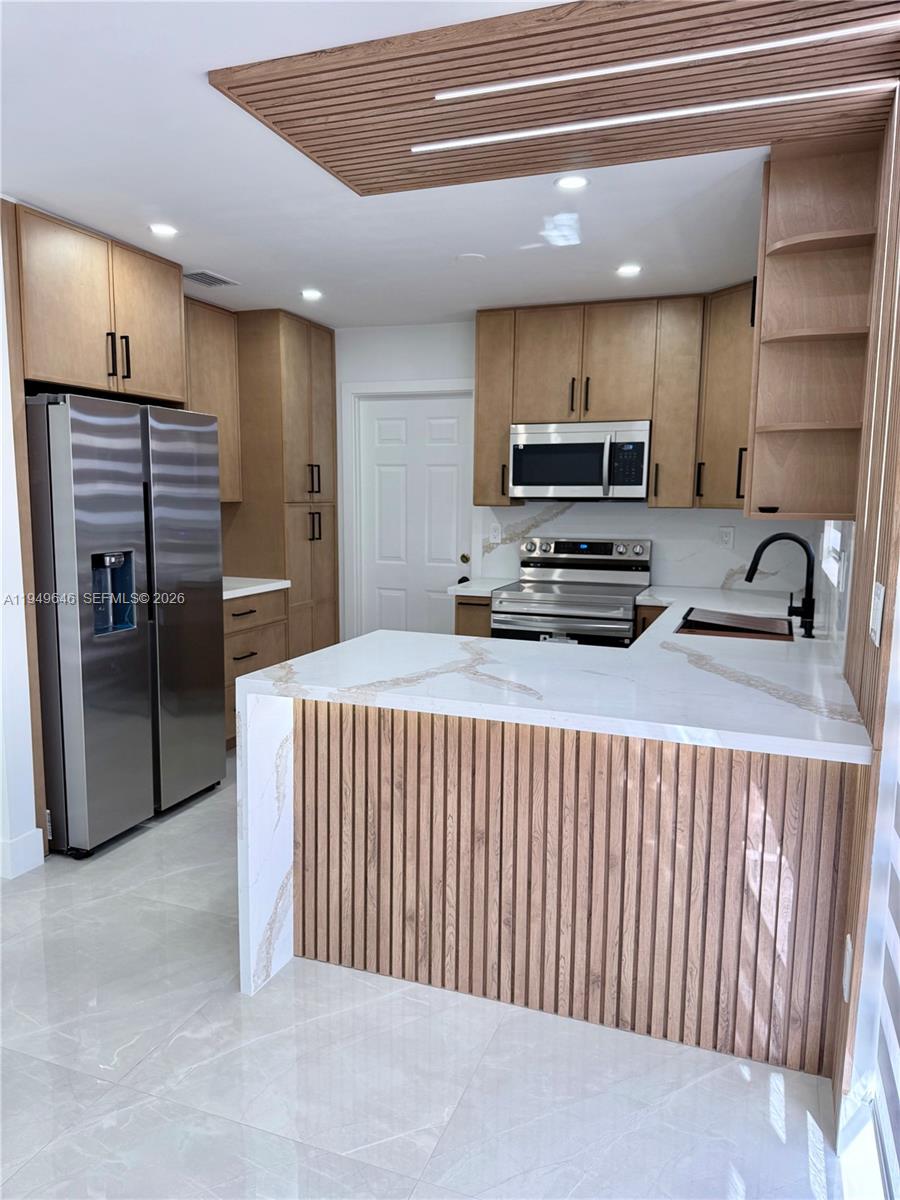 15235 SW 108th Ct Miami, FL 33157