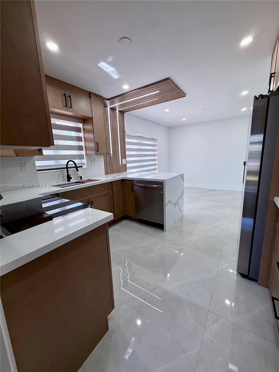 15235 SW 108th Ct Miami, FL 33157