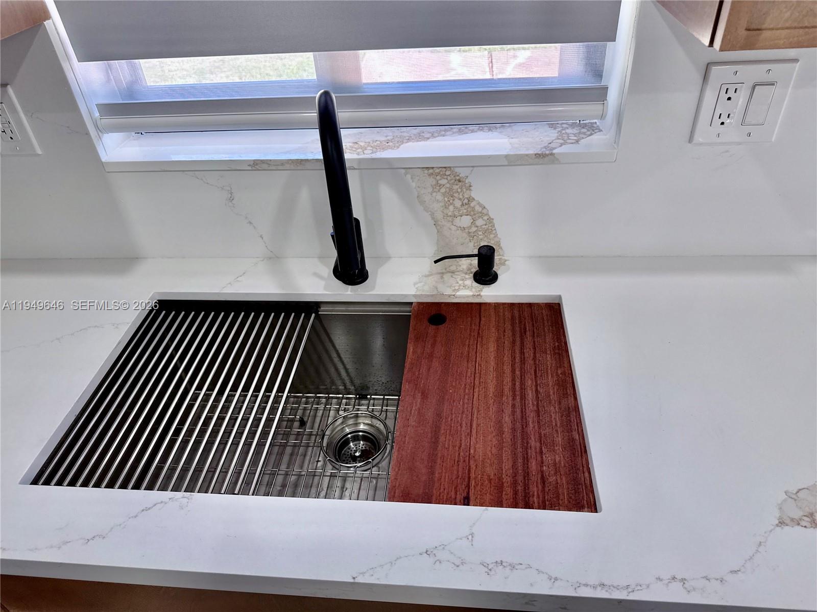 15235 SW 108th Ct Miami, FL 33157