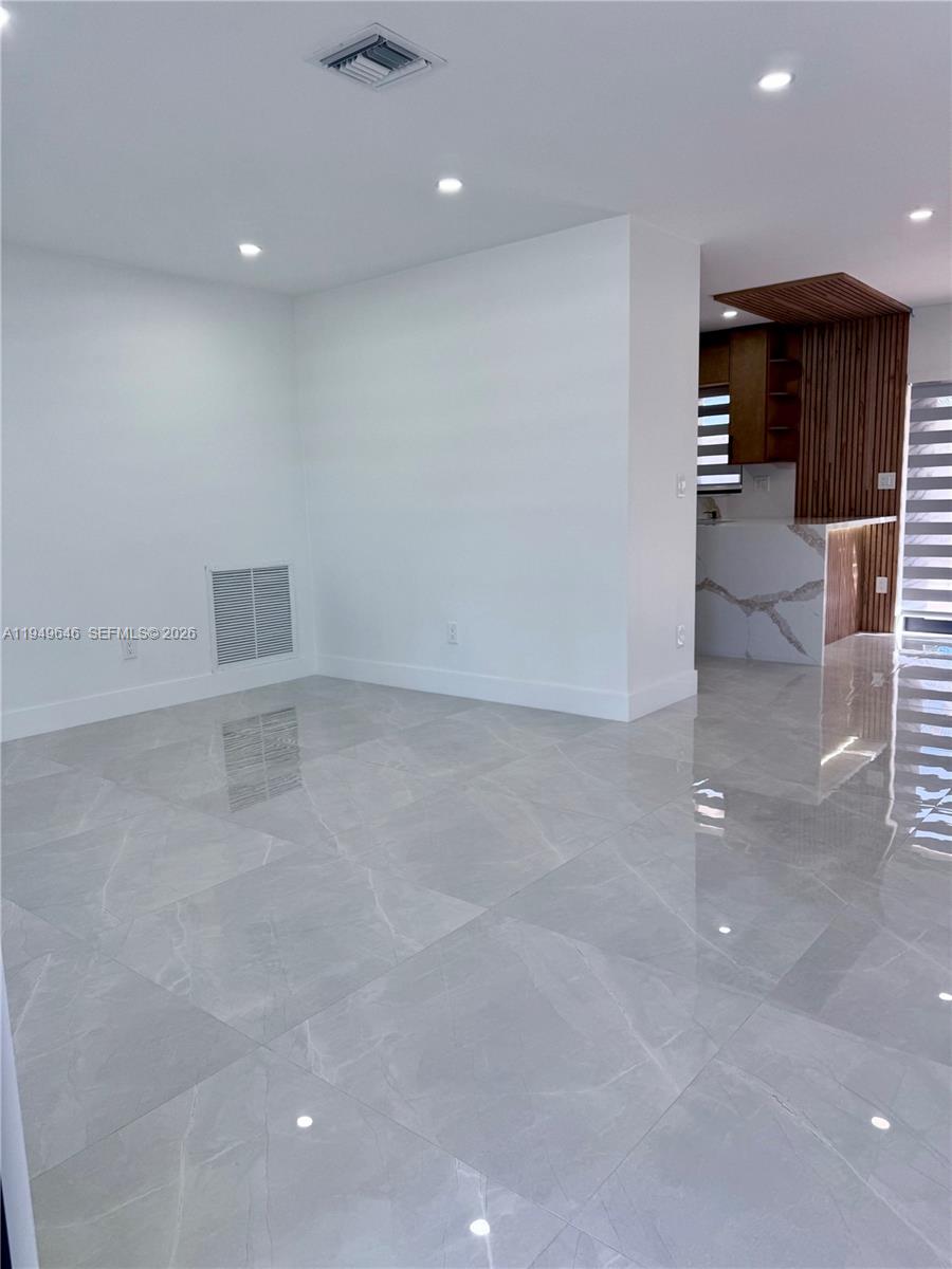 15235 SW 108th Ct Miami, FL 33157