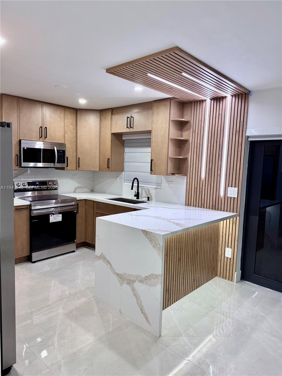 15235 SW 108th Ct Miami, FL 33157