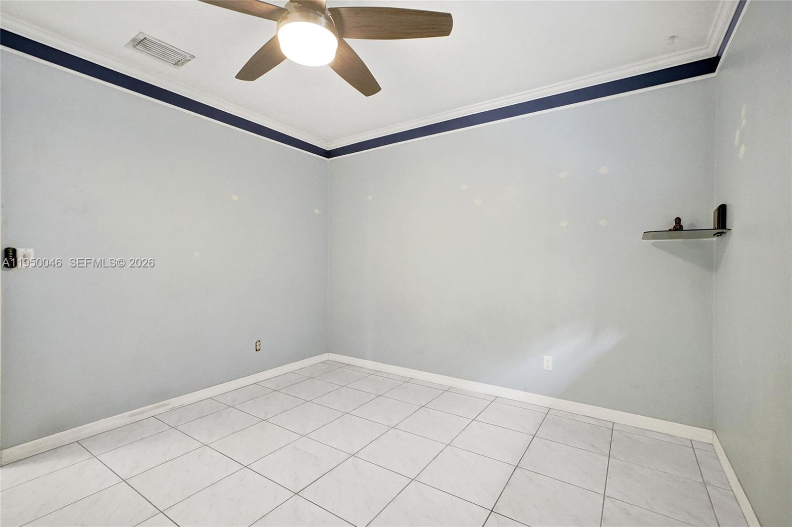 21120 NE 24th Ct Miami, FL 33180