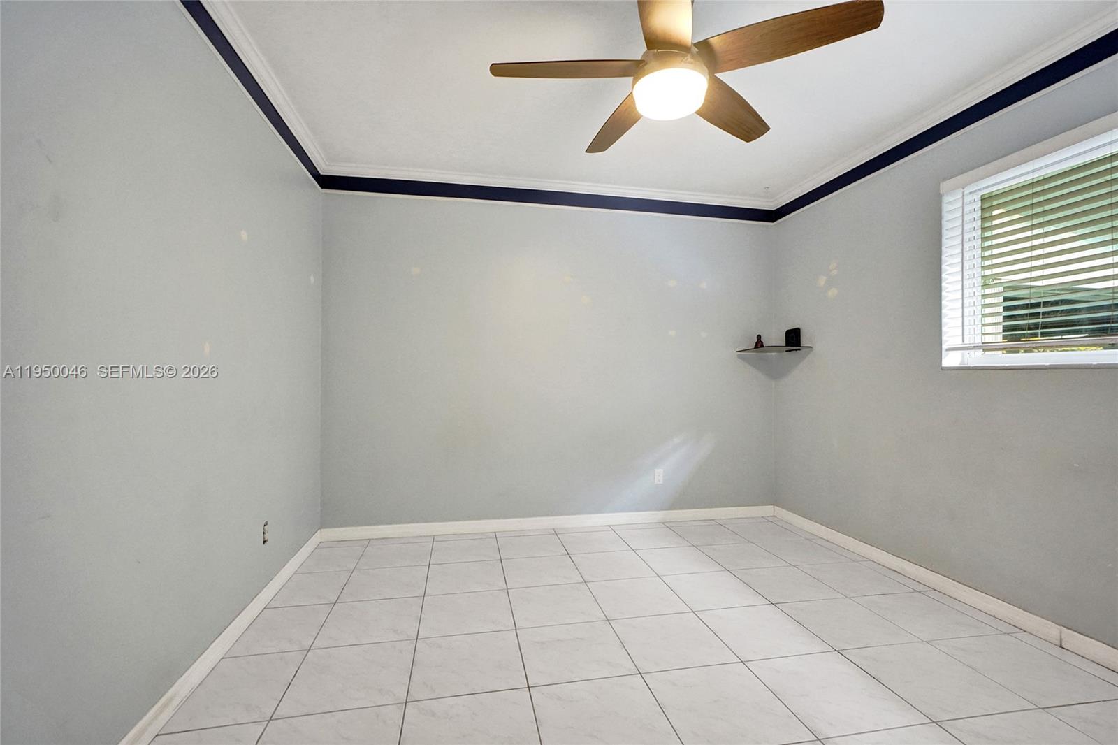 21120 NE 24th Ct Miami, FL 33180