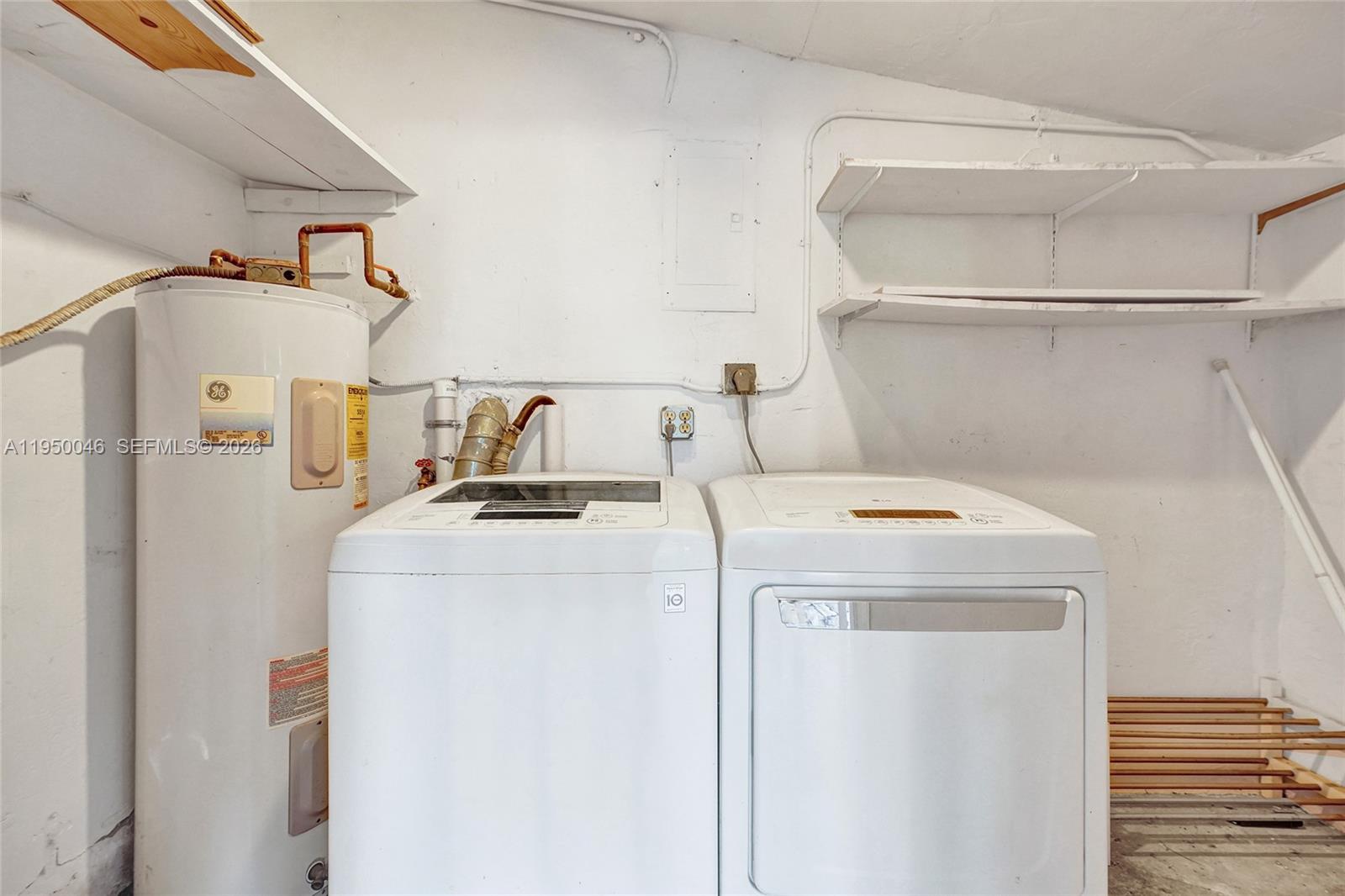 21120 NE 24th Ct Miami, FL 33180