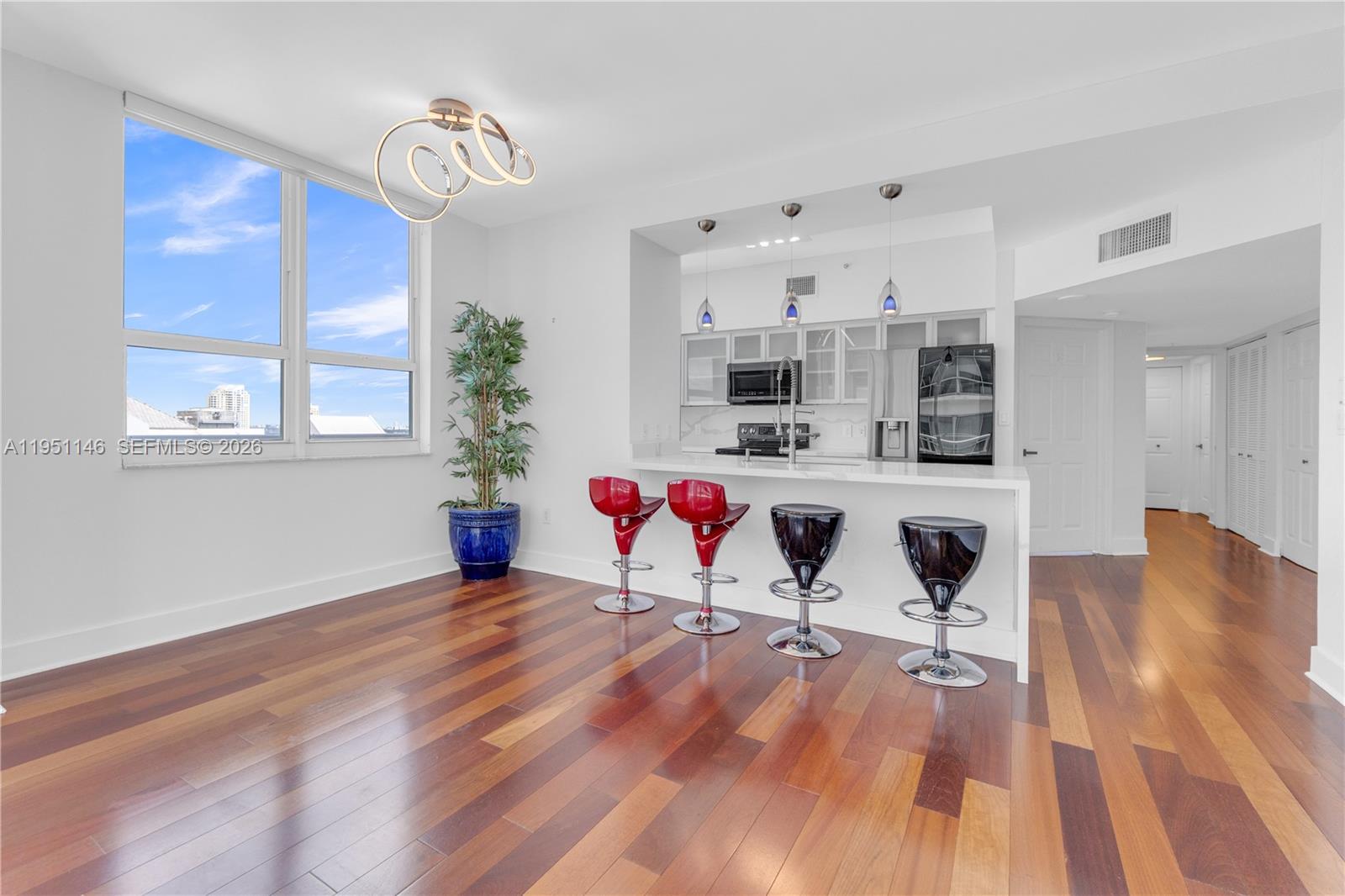 1155 Brickell Bay Dr #PH102 Miami, FL 33131