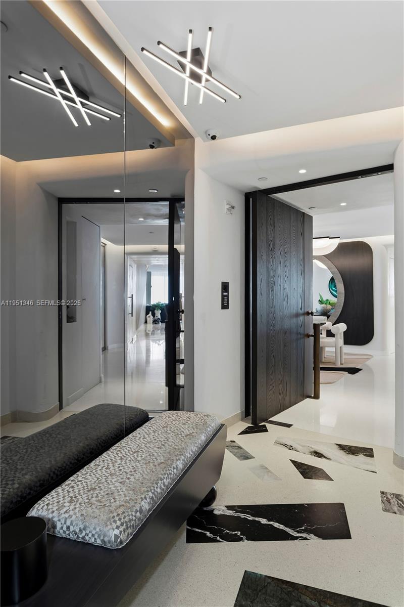 851 NE 1st Ave #3411 Miami, FL 33132