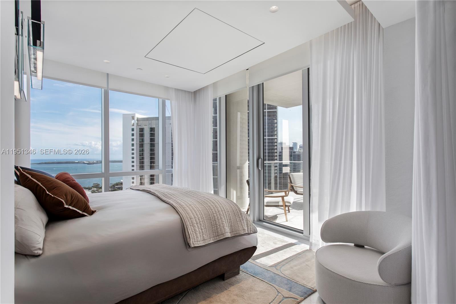 851 NE 1st Ave #3411 Miami, FL 33132