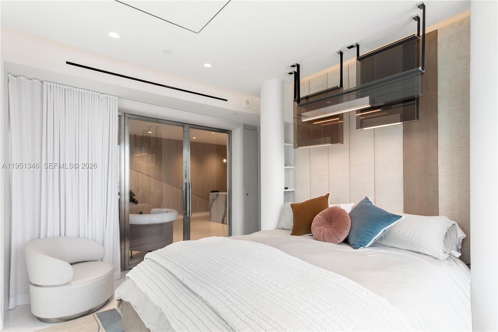 851 NE 1st Ave #3411 Miami, FL 33132