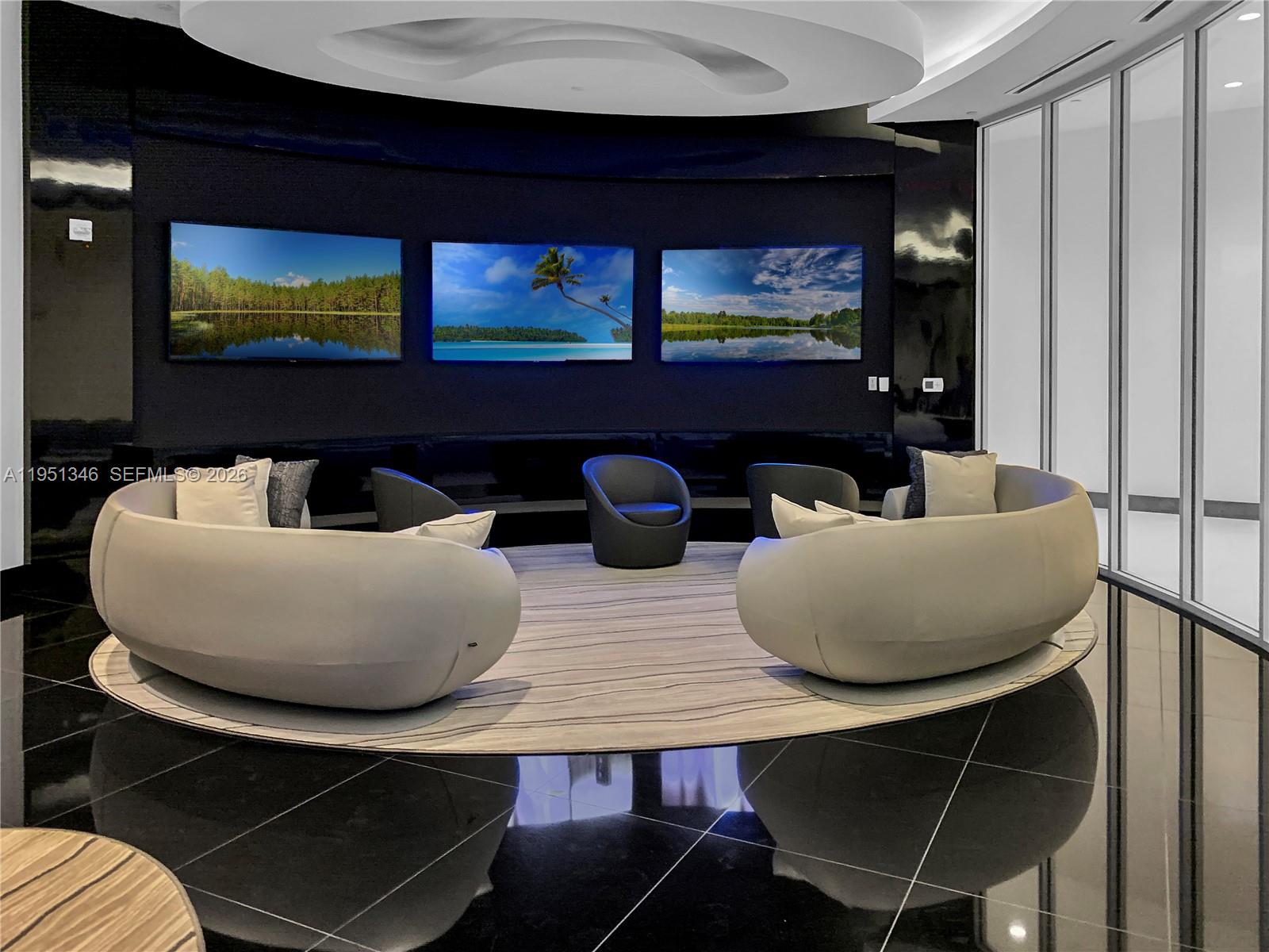 851 NE 1st Ave #3411 Miami, FL 33132