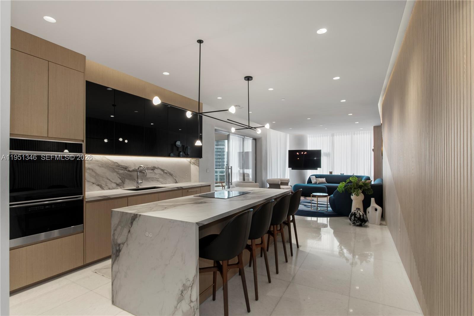 851 NE 1st Ave #3411 Miami, FL 33132