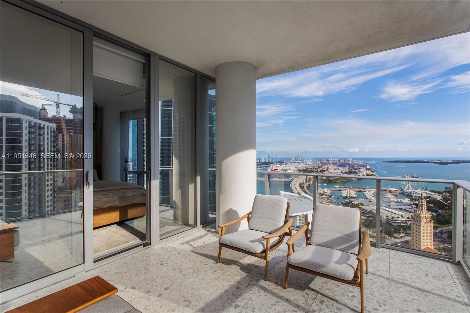 851 NE 1st Ave #3411 Miami, FL 33132