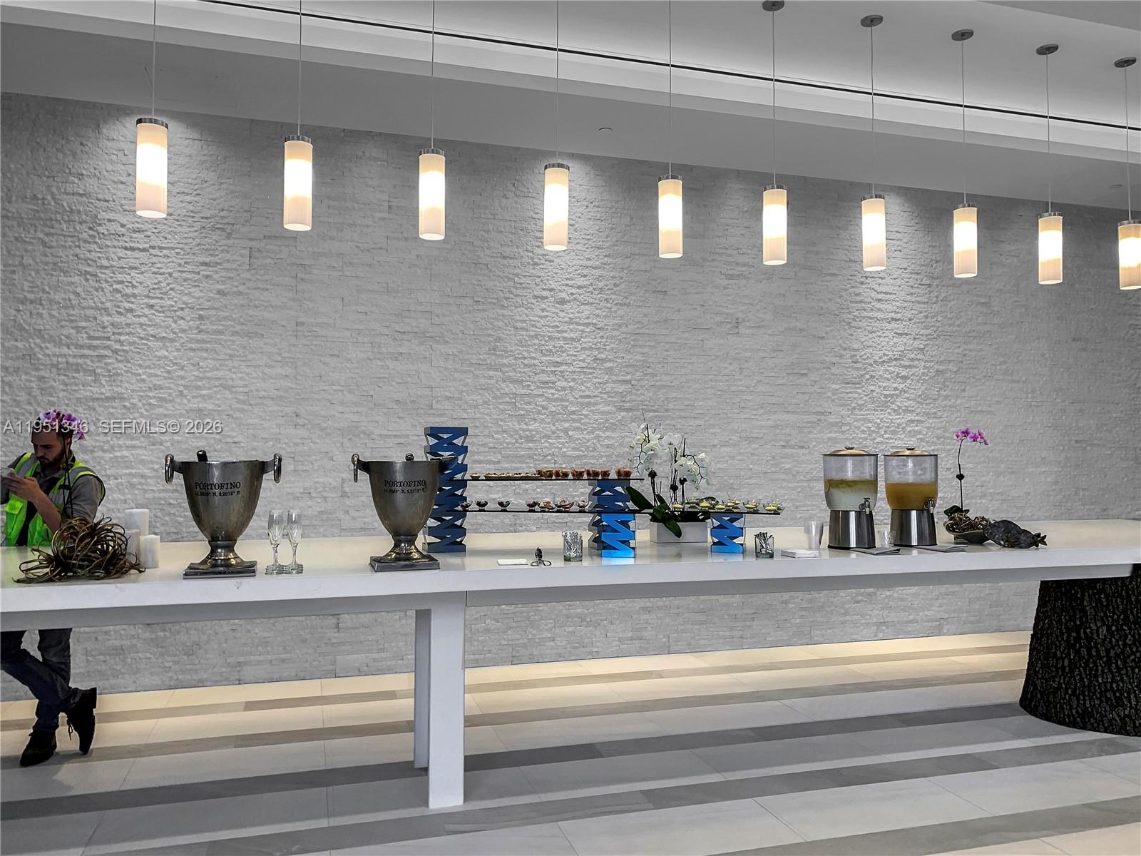 851 NE 1st Ave #3411 Miami, FL 33132