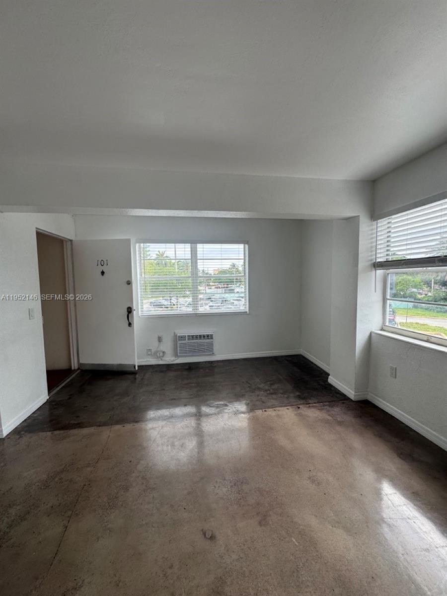 7904 West Dr #101 North Bay Village, FL 33141